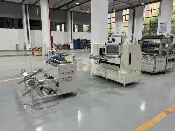 Ligne de production de machine à plier le papier non partitionné