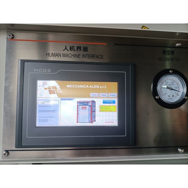 Shoe Heat Setting Machine with Closed Heating System and Steam Spraying Device for Men and Women Shoes of Various Shapes