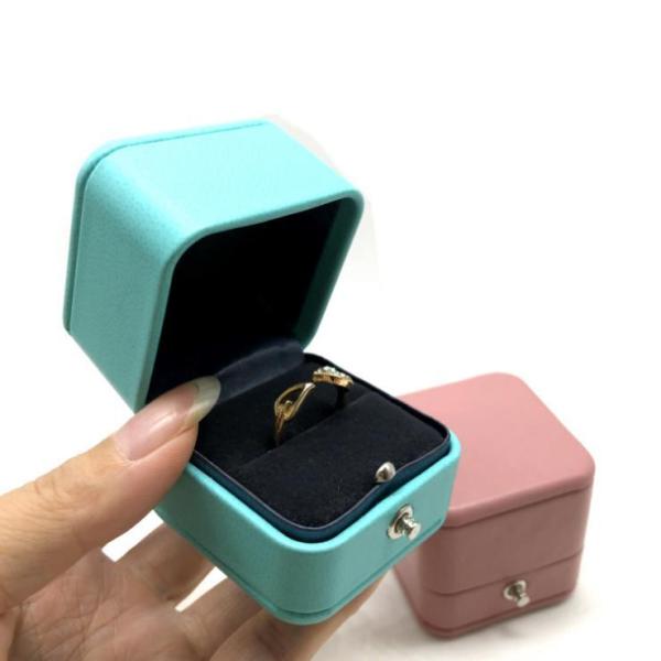 Customized Gold Stamping Luxury Ring Box with Premium Pu Leather and Microfiber