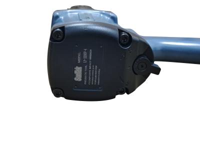 6000rpm Central Pneumatic 1/2 In Air Impact Wrench For Car With Rubber Cover