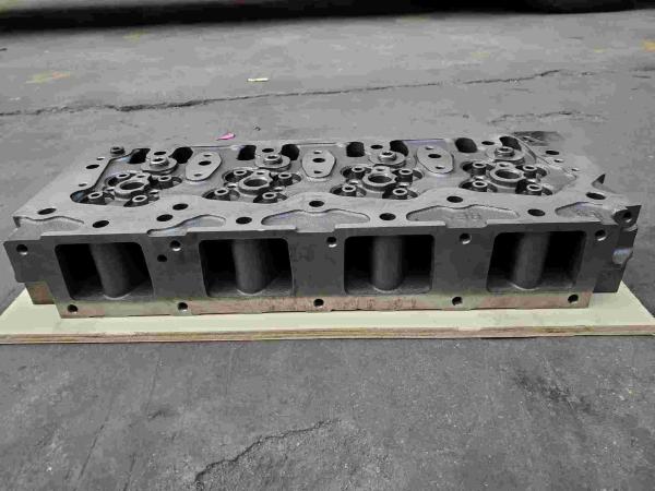 129907-07900 Engine Cylinder Head Yanmar 4tnv94 Material Casting