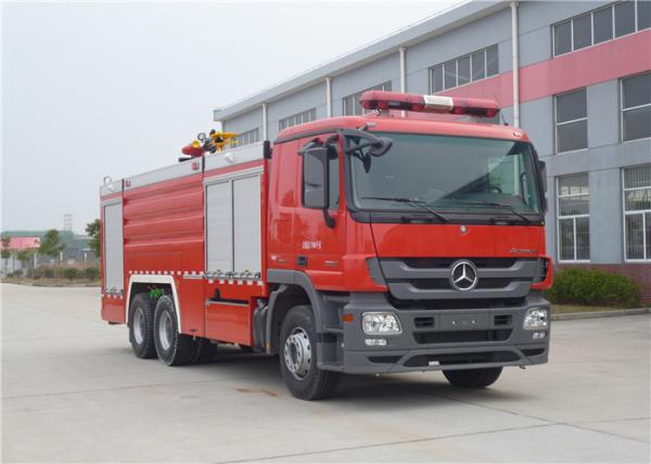 Carro de bombeiros comercial do petroleiro da espuma da água dos carros de bombeiros 6x4 de Benz Chassis 265KW