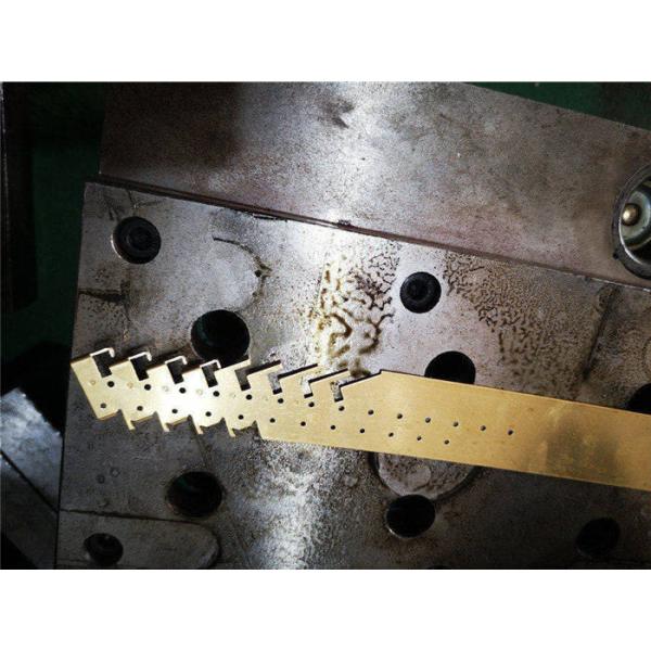 Металл точности штепсельной вилки электрического контакта латунный штемпелюя штыри и джакс гнезда частей