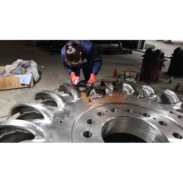 ISO 9001 Certified Hydro Turbine Runner with 92% Efficiency and 3 to 10 Blade Configurations for Renewable Energy