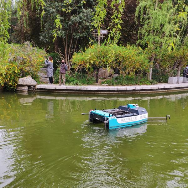 Image Recognition Hydrographic Surveying Boats USV 2.51*1.56*1.05m For Water Quality Monitoring