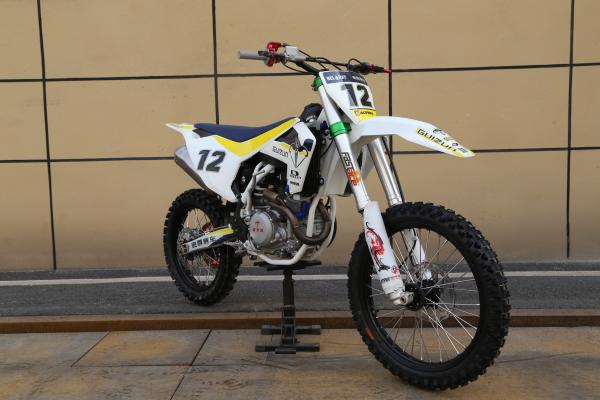 moto de terra 250cc/300cc/450cc para venda barata