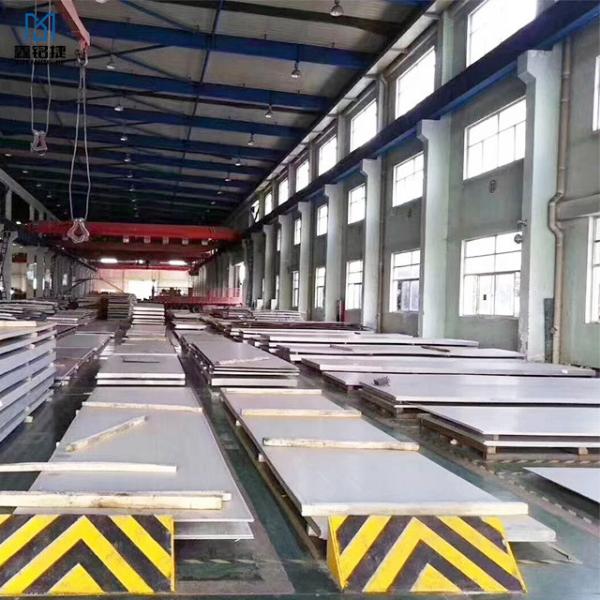 Hot Dip Galvanized Steel Plate 1000-1500mm DX51d Steel Sheet For Decoration