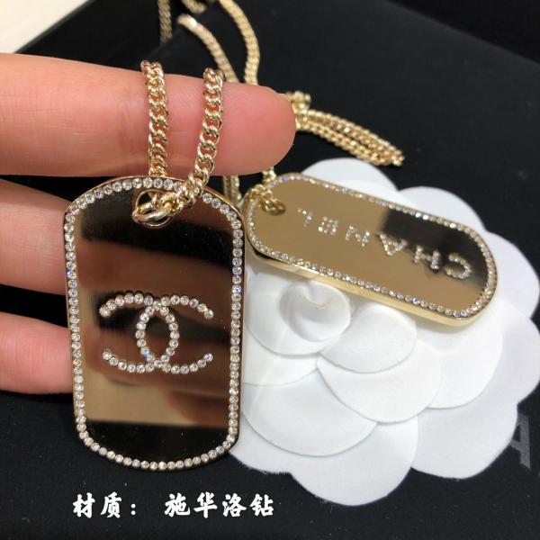 Gold Crystal Square Pendant Necklace Luxury Necklaces With Diamond Chain
