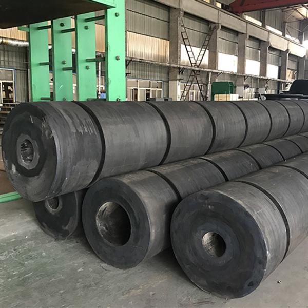 Las barras para remolcadores de 1000 mm son de caucho sólido resistente a la corrosión por agua salada.