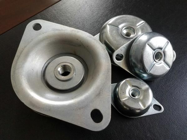 Montagens de choque de borracha galvanizadas do metal para o compressor/refrigerador