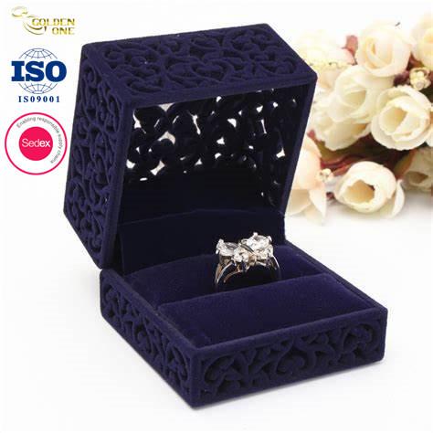 Gift Box Ring Custom Logo Pendant Bangle Bracelet Necklace Earring Jewellery Packaging Velvet Box