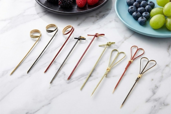 Colorful Bamboo Cocktail Sticks Looped Skewers For Drinking Burgers 150mm