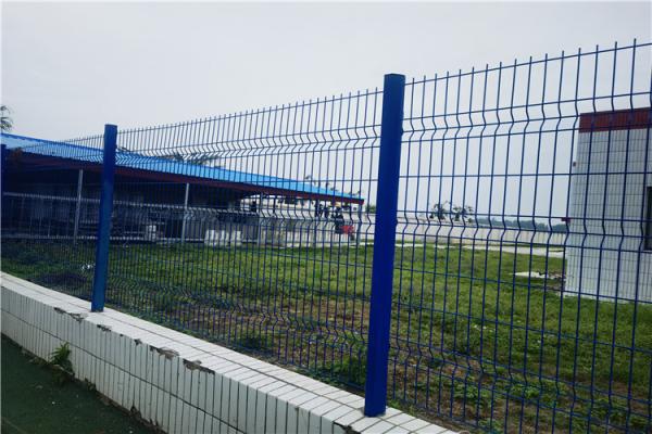 Garden 6mm Wire 3D Security Fence Railway Station Peach Post Fence