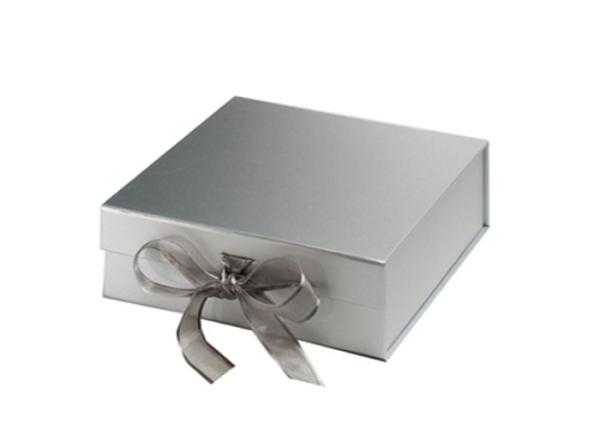 Gold Stamping Rigid Magnetic Gift Box For Gift Packing Offset Printing