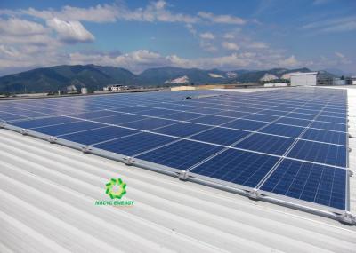 montagem portátil do telhado do painel 200w solar fora do sistema solar da grade 5kw na braçadeira meados de da grade solar