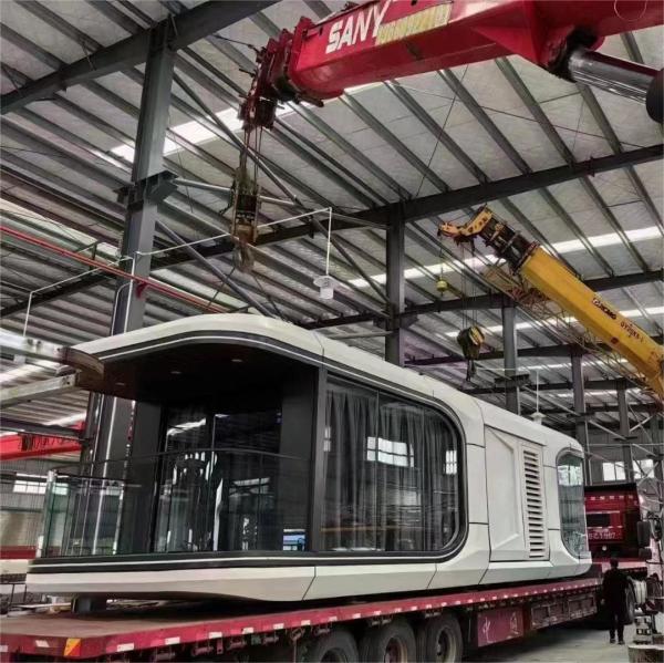 Mobile Tiny Hotel Modern Design Space Capsule House with Sandwich Panel Steel
