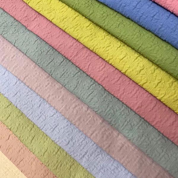 Seersucker Embossing 57 inch Polyester Jacquard Fabric For Dress Abrasion Resistant