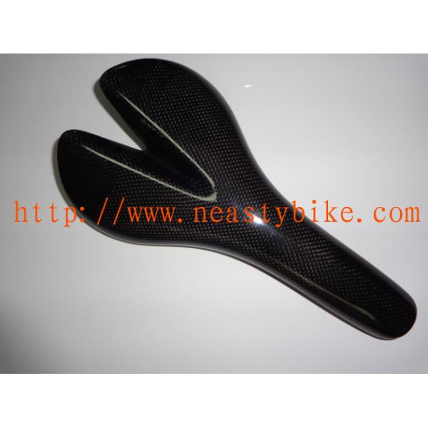 SA-NT11 bicycle parts carbon fiber saddle road saddle 3K carbon saddle only 102g