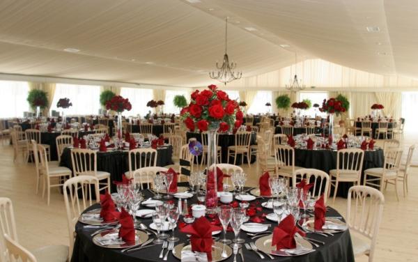 Strong Clear Span Anti UV Outdoor Party Tents 80-100km/h For Wedding