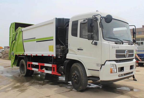 padrão hidráulico do Euro 4 de Dongfeng 4x2 5m3 do compressor do lixo de 3250mm