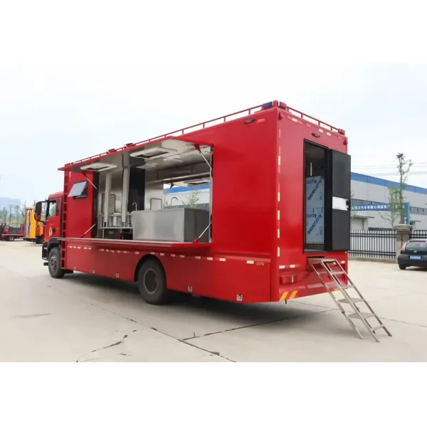 Customizing Food Cooking Truck 4X2 (150-200 Person Food Service Mobile Kitchen)