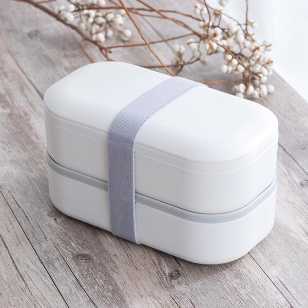 Kid Friendly Eco Plastic BPA Free Lunch Box with Cutlery in 2 Layer Storage Container