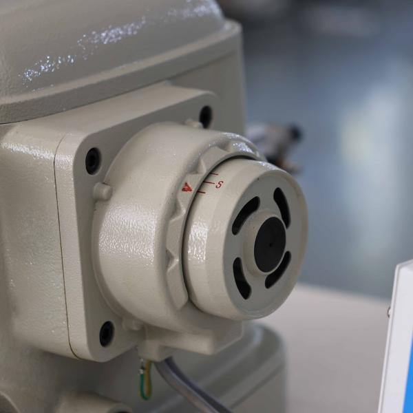 Wool Fabric Semi Automatic Industrial Blind Stitch Sewing Machine