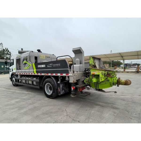 Used Zoomlion 10023 Concrete Line Pump with 100/55m³/H Output 13800Kg Weight and 9100*2450*3140mm Dimensions