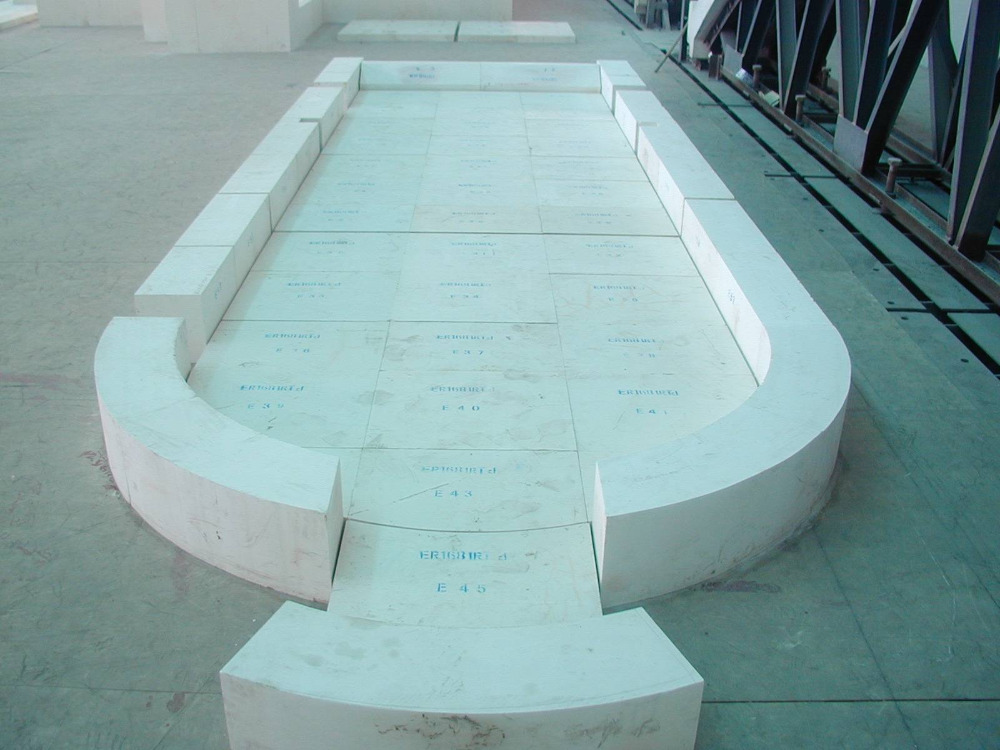High Zirconia Fused Cast Brick with Refractoriness Degree 1770° Refractoriness 2000°
