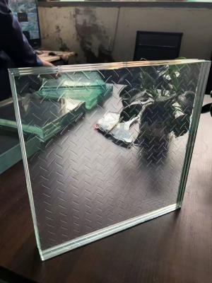 8+8+8MM 10+10+10MM Anti-Slip Glass 24mm 26mm 30mm Laminated Glass For Staircases Glass Floor With LED Light Strips