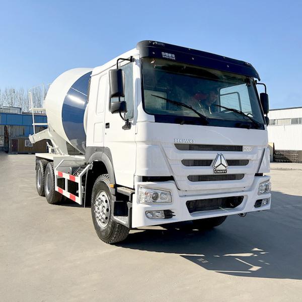 2020 Fabricação de caminhão de mistura de concreto usado LHD com cilindrada de motor de 9,726L