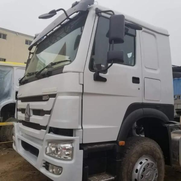 Tubeless Tire Design Tractor Truck with Manual Windows at Affordable in Uzbekistan