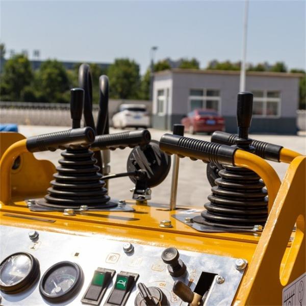 23 hp epa Pequeno carregador de craving Altura máxima de trabalho 2400mm