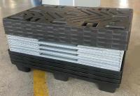 Caja de paletas de plástico con manga de movimiento Caja de rodaje de plástico de panal de miel de PP