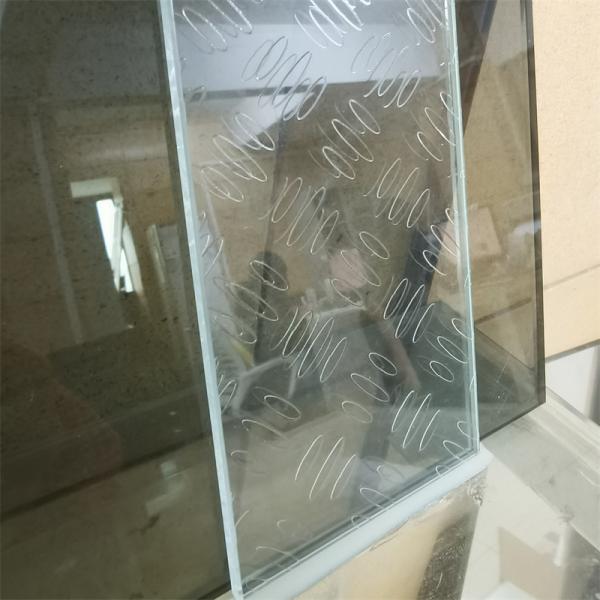 Vidro laminado antiderrapante, claraboias para caminhantes e vidro para pisos, terraços e escadas