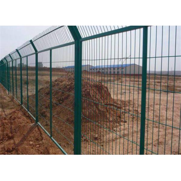 PVC Coated Steel Farm Mesh Fencing For Feeding Factory Eco Friendly