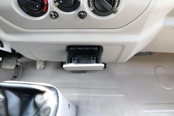 Mini camion benne prix le plus bas Foland 95 chevaux 4X2 Camion benne benne avec boîte de vitesses de marque WanLiYang, 7 rapports avant, 1 arrière