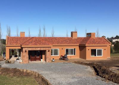 A casa de armação de aço/China claras pré-fabricou a casa/casa de campo fácil da instalação