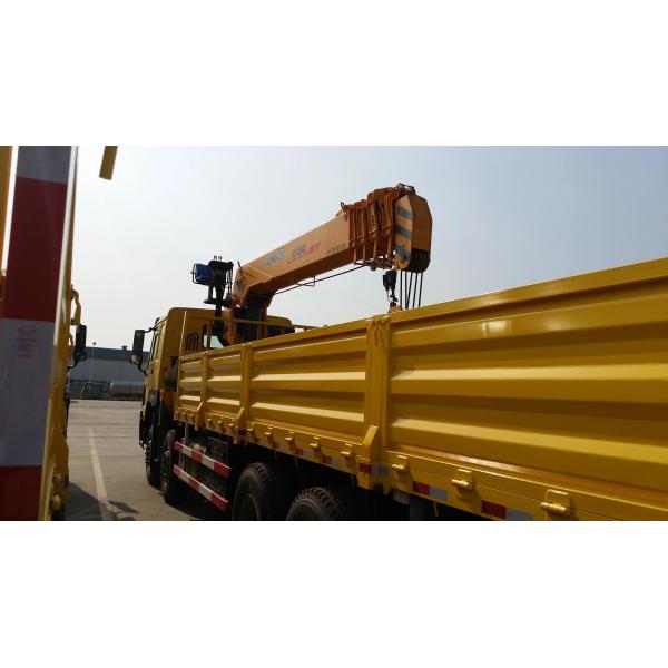 Yellow 8x4 Heavy Cargo 12T Boom Truck Crane Dimension 12484*2496*4125