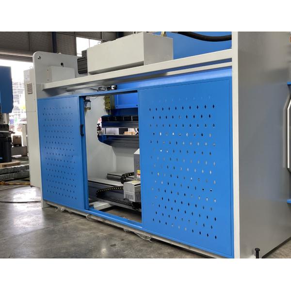 Hydraulic CNC 8 +1 Axis Press Brakes Electrohydraulic Press Bending Brake For Special-Shaped Workpieces
