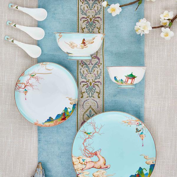 Ready To Ship In Stock Custom Ceramic Dinnerware Set Personalized Plates Bowls / Mugs for Formal and Casual Dining