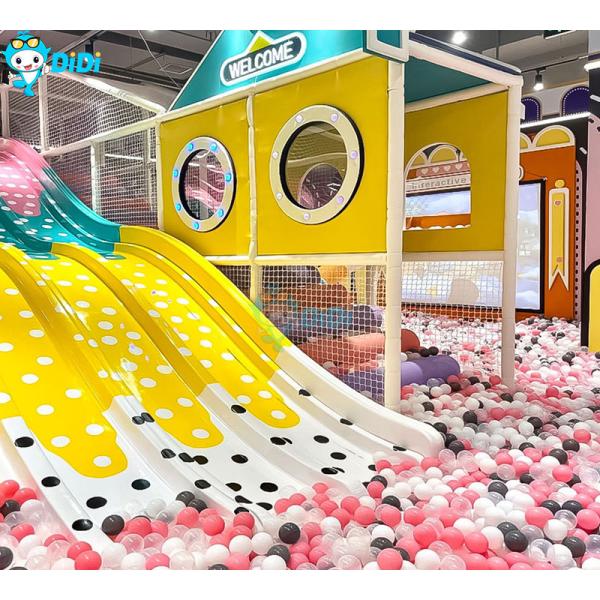 Easy Maintenance Childrens Indoor Playground With Maze Game For Super Market