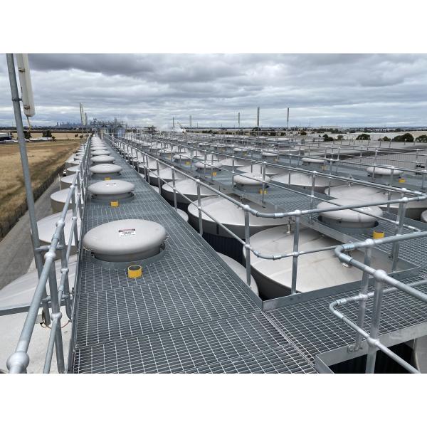 равнина 5800x1000mm идя алюминиевая решетка безопасности 6063