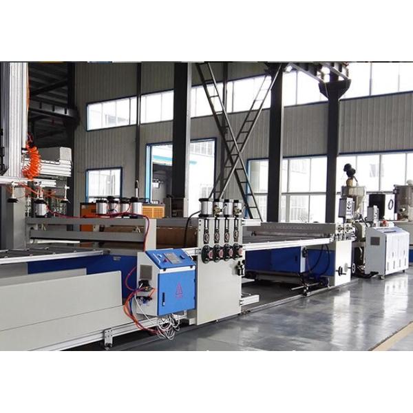 Линия штранг-прессования доски ПВК двойной картоноделательной машины пены ПВК ви