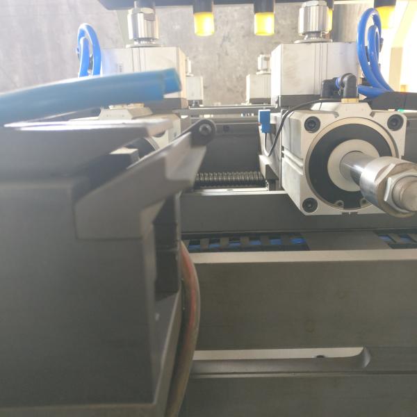 20 раз/машина алюминиевого радиатора машины минимального пластикового танка 0.6MPa гофрируя забортуя