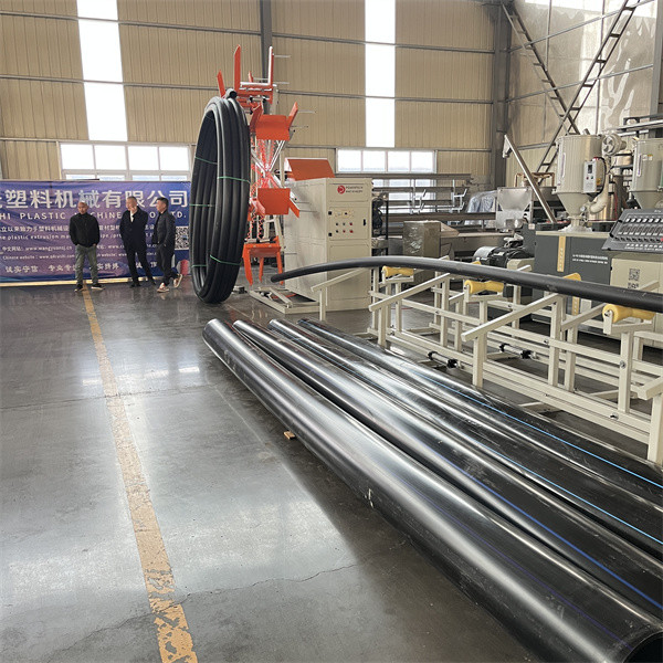 Машины для пластиковых труб PE HDPE LDPE PP-R для производства воды / газа