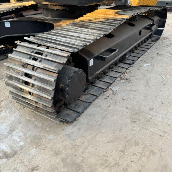 Excavateur à haute puissance ZX200 avec soupape hydraulique d'origine et conception en acier souple