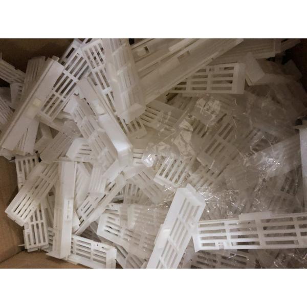 Food Grade Plastic Anti Escape beehive entrance reducer