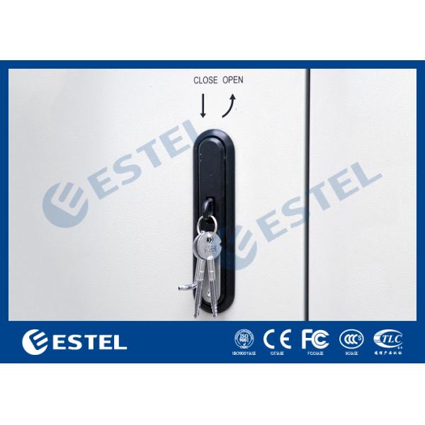 На открытом воздухе телекоммуникации шкафов улицы приложения держателя шкафа для станции переключения передачи