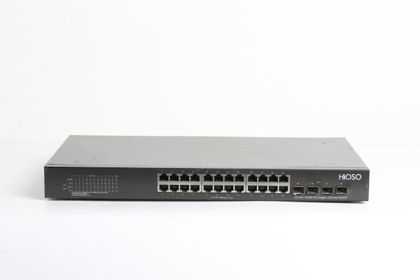 IEEE802.3at 30W 24 1000M PoE 4 1000M SFP Ports POE Switch 28 Port